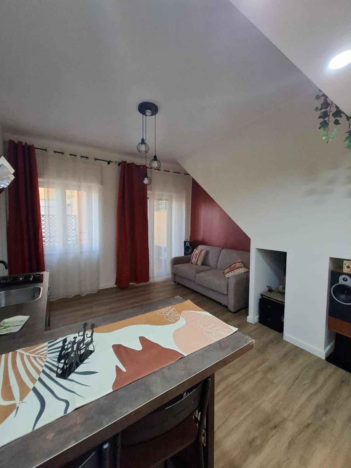 Faccia Gialla Napoli Casa Vacanze Exterior foto